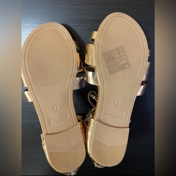Jessica Carlyle Girls Gold Tie Zip Gladiator Sandals, Size 1 - Picture 5 of 5
